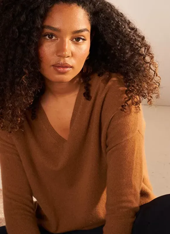 Pull Au Volume Oversize Et A Manches Longues Pres Du Corps Caramel Monjoe Sud Express