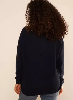 Pull Au Volume Oversize Et A Manches Longues Pres Du Corps Marine Monjoe Sud Express