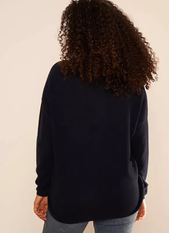Pull Au Volume Oversize Et A Manches Longues Pres Du Corps Marine Monjoe Sud Express