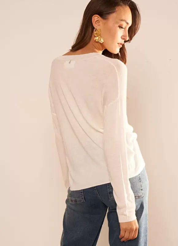 Pull Col V A Manches Longues Ecru Madia Sud Express