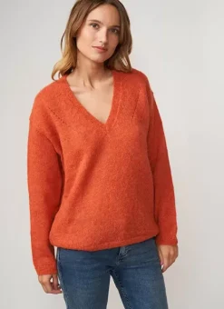 Pull Col V En Mohair Abricot Mannakay Sud Express