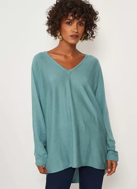 Pull Col V Sans Emmanchures Amande Maboutou Sud Express