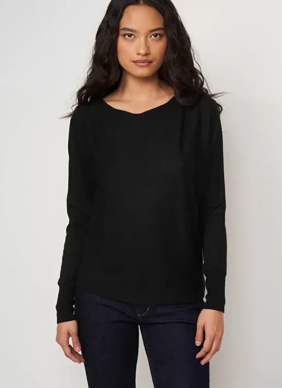 Pull Court A Col Bateau Noir Moanae Sud Express