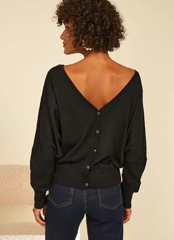 Pull Details Bijoux Noir Gonamo Sud Express