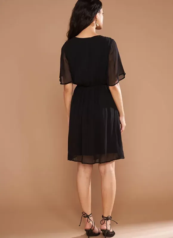 Robe Courte Elegante Noir Rachibi Sud Express